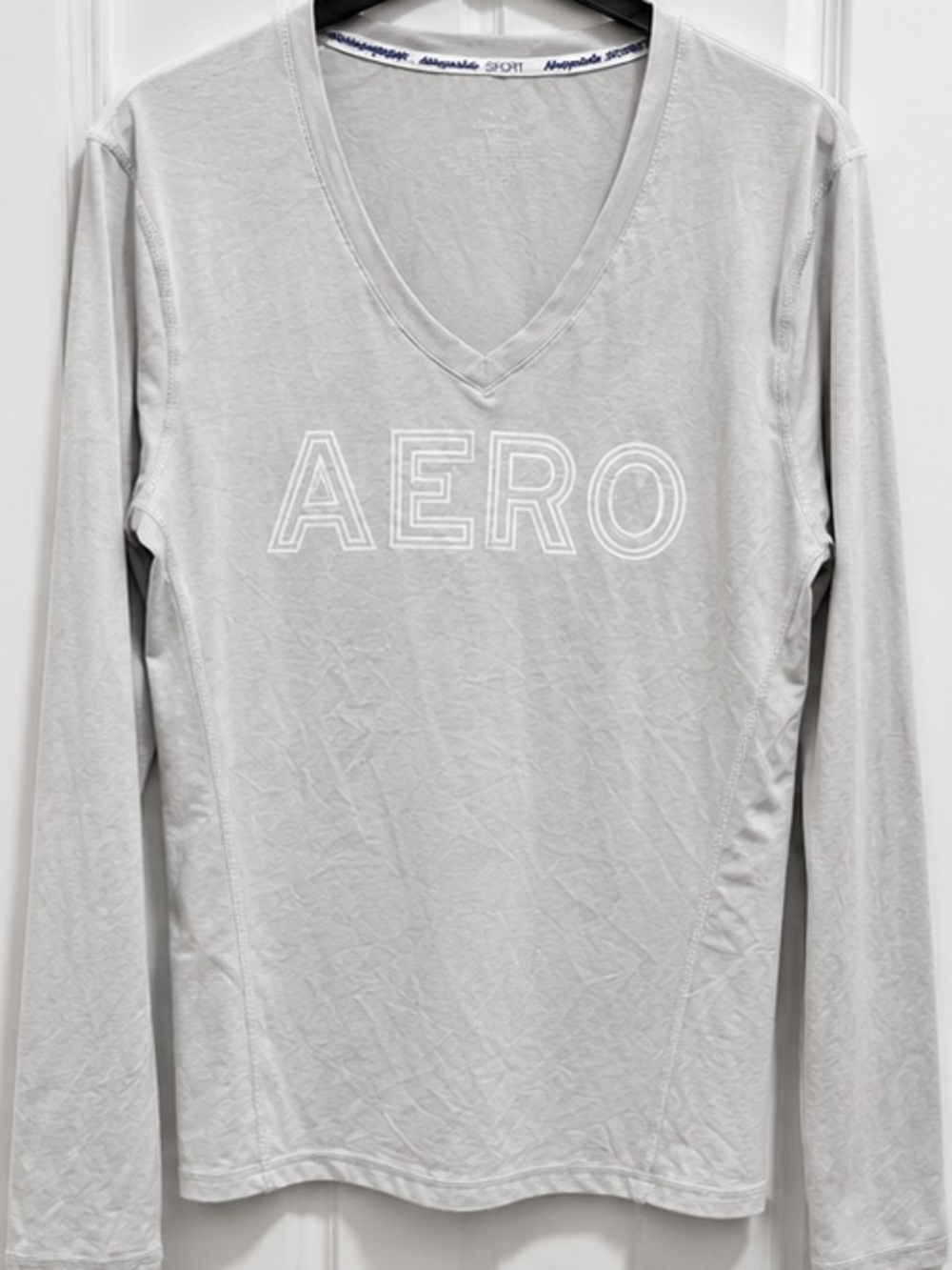 Aeropostale  UV swim shirt Light Gray V-Neck Long Sleeve Top 
Large
